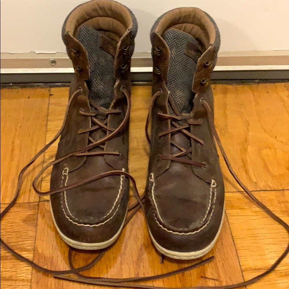 Sperry duck boots